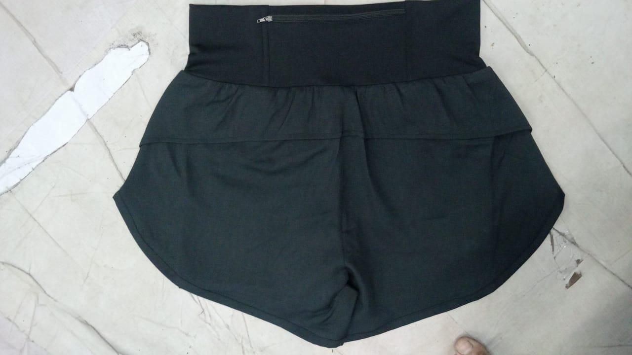 Running 2-in-1 Slim Fit Fitness Shorts β Black | Solid Pattern | Polyester | Sportswear